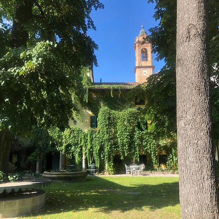 Palazzo Sismonda Bed & Breakfast Corneliano d'Alba Dış mekan fotoğraf