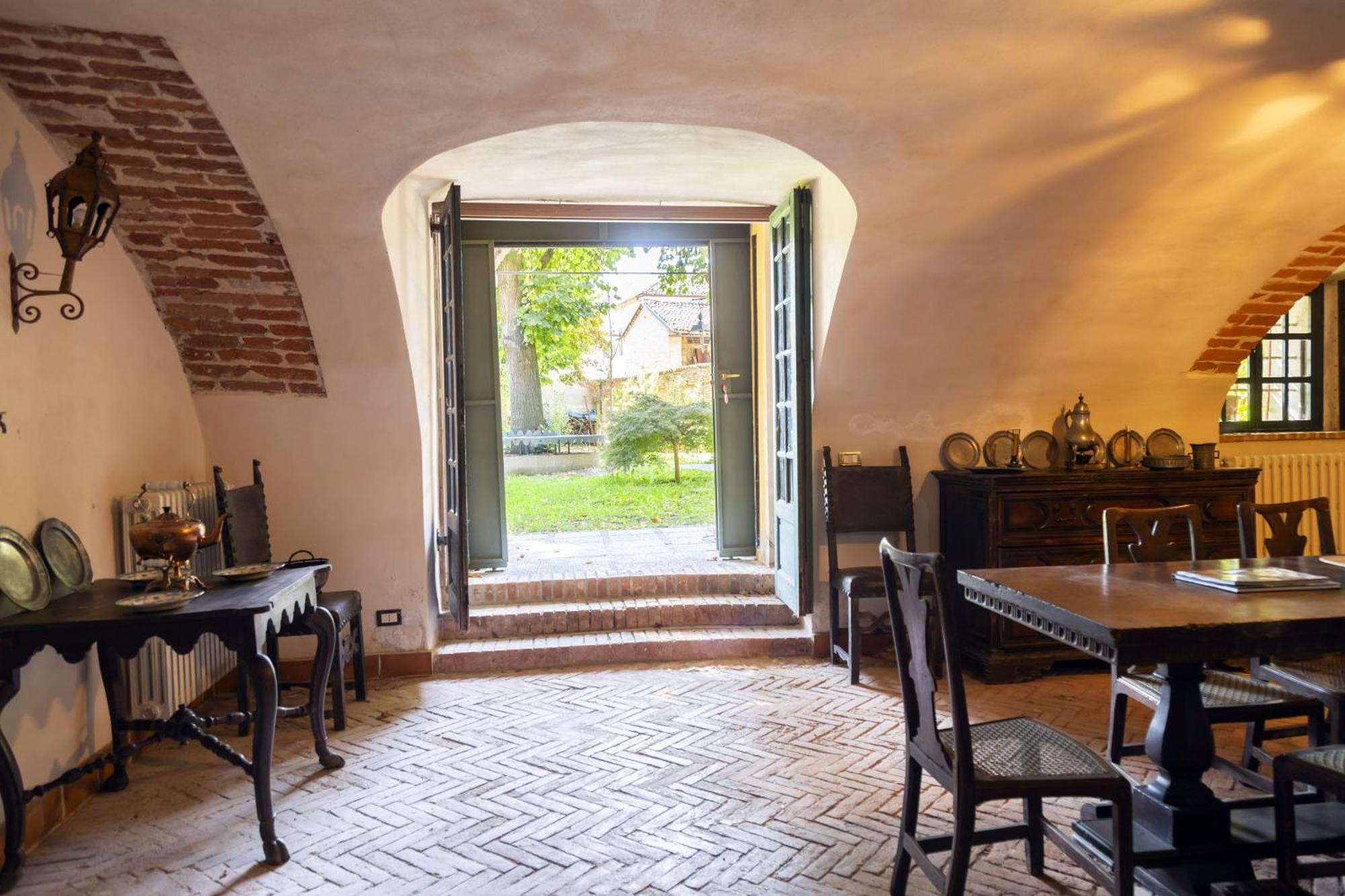 Palazzo Sismonda Bed & Breakfast Corneliano d'Alba Dış mekan fotoğraf